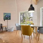 Prázdninový dům Kugelhaus Phoebe Charmantes Kugelhaus Aus Holz Am Waldrand Des Tollensesees Penzlin