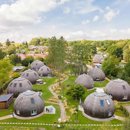 Kugelhaus Phoebe Charmantes Kugelhaus Aus Holz Am Waldrand Des Tollensesees Feriehus Wustrow (Penzlin)